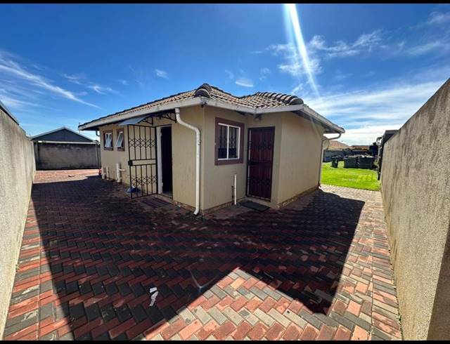 2 BEDROOM HOUSE FOR SALE IN BUHLE PARK